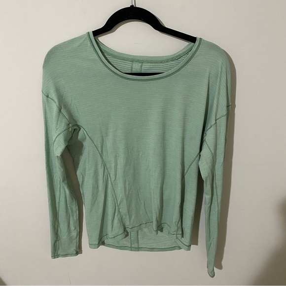 lululemon athletica Tops - Lululemon long sleeve scoop neck top turquoise blue